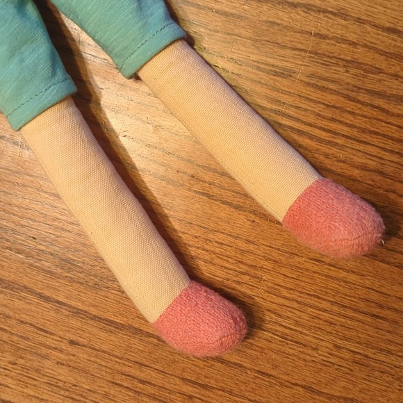 Kids' Decorative Pillow Pal Yellow Dot - Pillowfort™: Novelty Plush Pillow - Picture 7 of 8